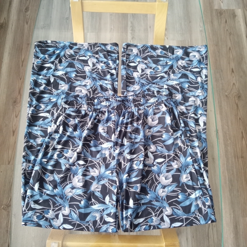 Floral Patterned Shorts